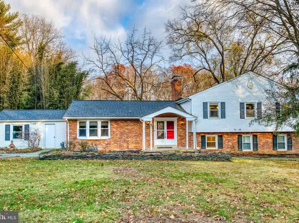 13124 Chestnut Oak Dr, Gaithersburg, MD 20878