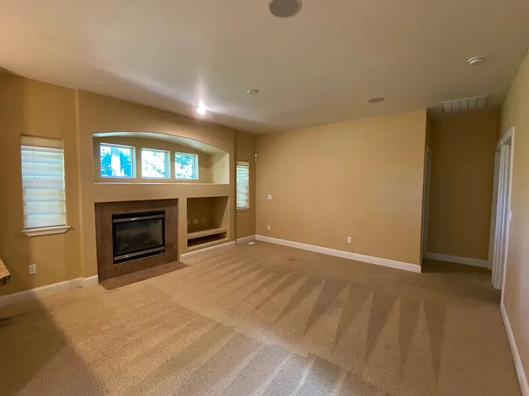 17910 NE 36th Way — Photo 7
