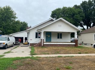418 S Boston Ave, Hastings, NE 68901