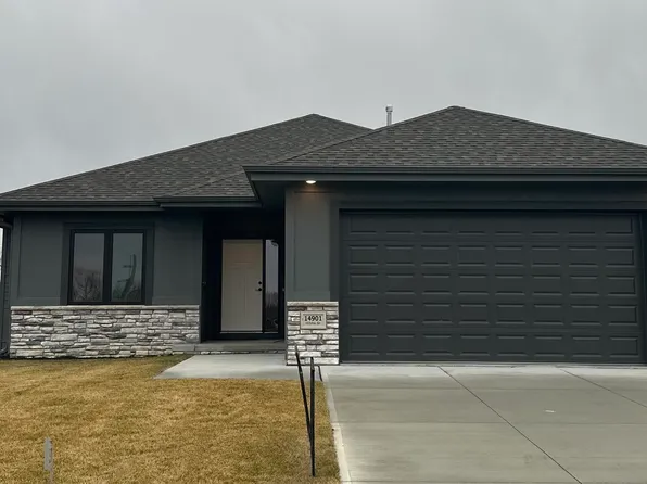14901 Hibbs St, Bennington, NE 68007