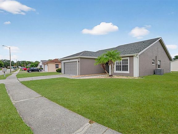 2nd image of 4237 Northampton Dr