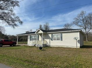 11 Mays Dr, Laurel, MS 39443