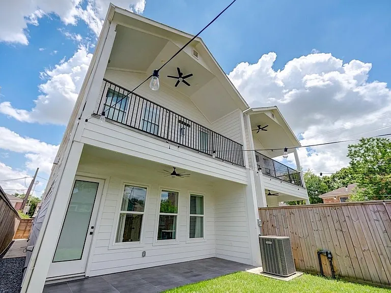 18 Sidney St #A — Photo 30