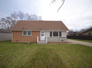 9025 Martin Ln, Bridgeview, IL 60455