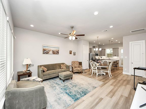 5th image of 9016 Lonestar River Ln
