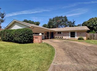 3304 Whitepine Dr, Austin, TX 78757