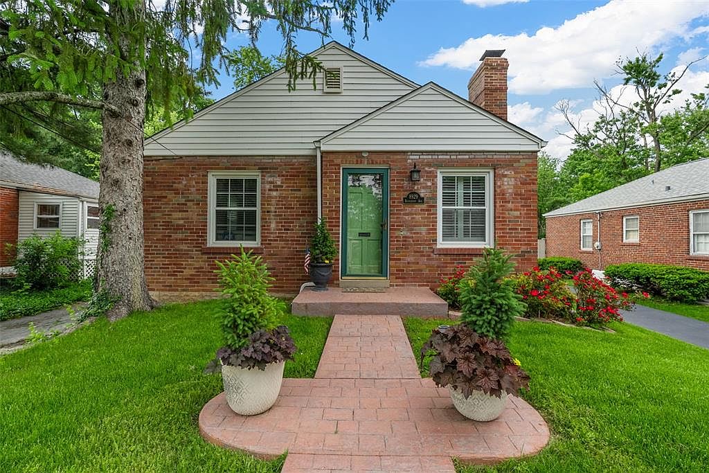 8929 Bridgeport Ave, Saint Louis, MO 63144 | Zillow