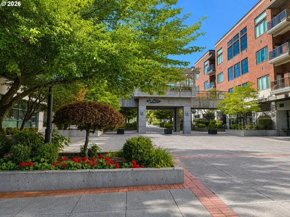 300 W 8th St Unit 236E, Vancouver, WA 98660