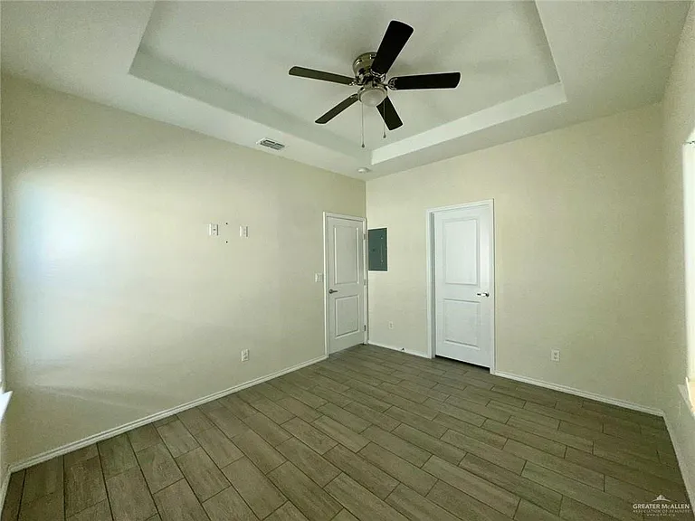 5106 N Hiawatha Dr #2 — Photo 13