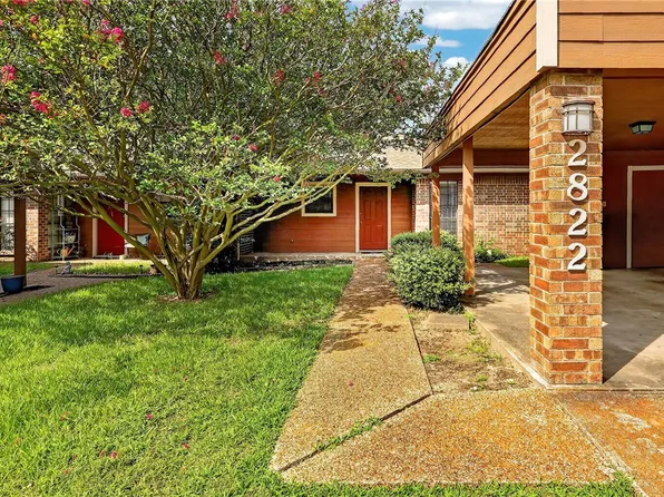 2822 Oakside Dr, Bryan, TX 77802
