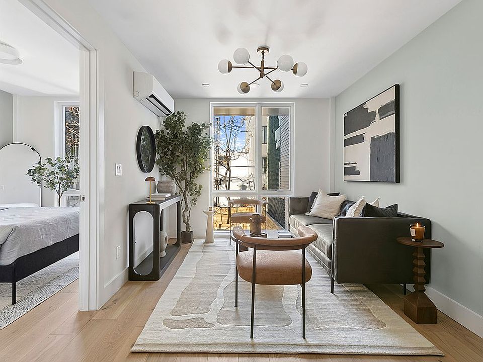 1st image of 1811 Menahan St #2R