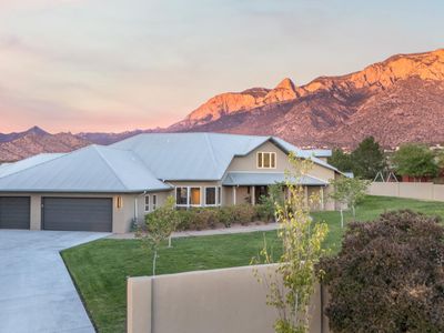 12401 Elena Dr NE, Albuquerque, NM, 87122