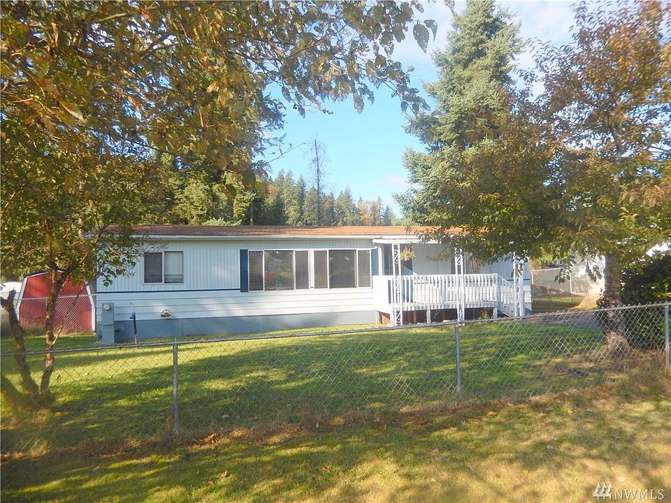 1st image of 13902 215th Ave E