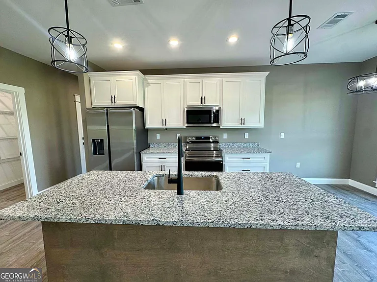 1247 Mark Wood Rd — Photo 4