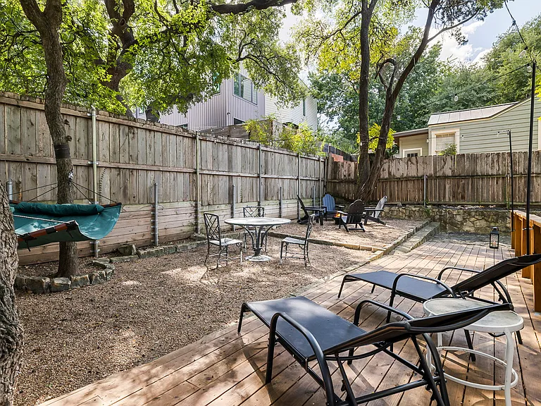 1015 Avondale Rd — Photo 62