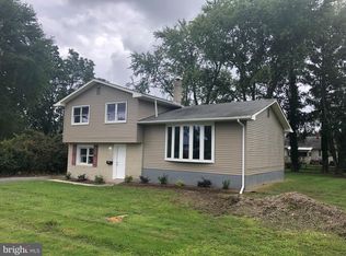 954 Lincoln St, Dover, DE 19904