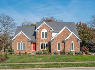 8517 Autumn Ridge Ct, Lyndon, KY 40242