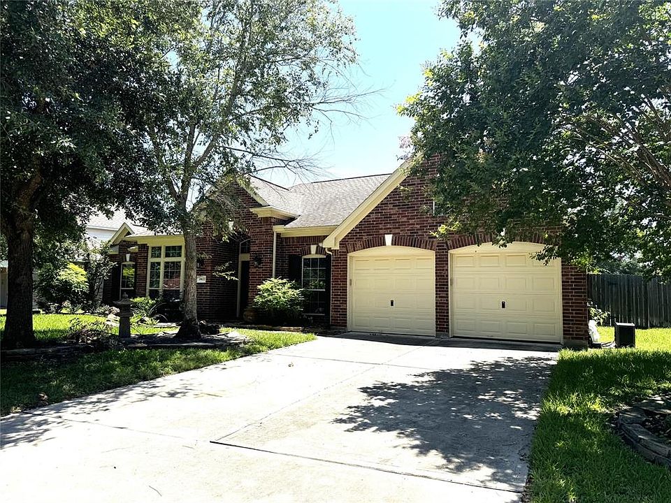 10622 Lake Riata Ln, Cypress, TX 77433 Zillow