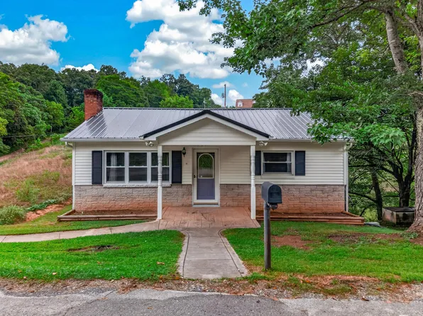 1302 Fielden Store Rd, New Market, TN 37820