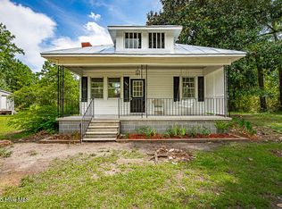 193 Old Vanceboro Rd, New Bern, NC 28560