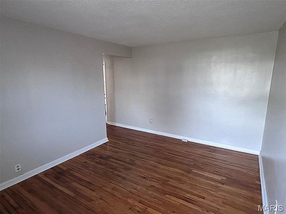 3rd image of 1808 Spencer Ave