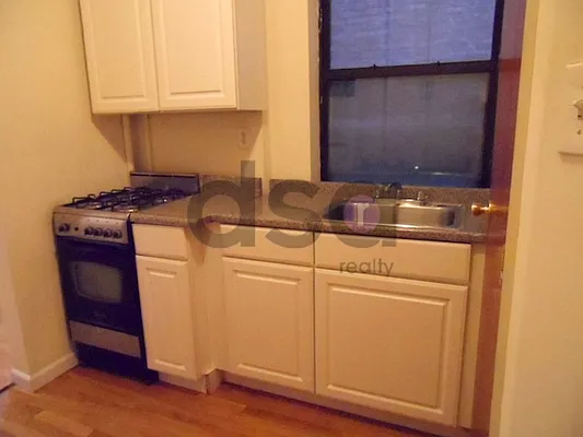 Rented by DSA Realty | media 48