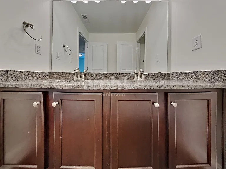118 Garrison Grove Ct — Photo 23