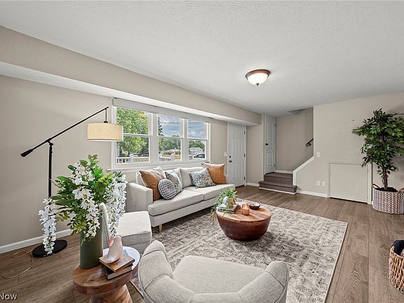 4th image of 4221 Regal Ave