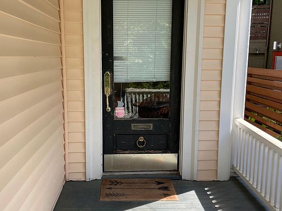 Front Door 1209