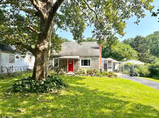 1180 Evergreen Rd, Columbus, OH 43207