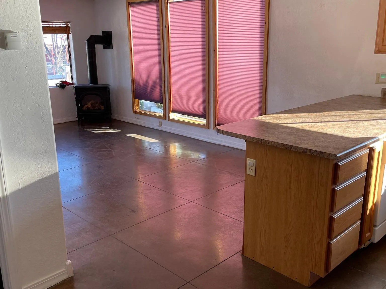 2 bed, $1,900 — Photo 1