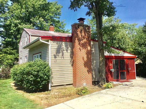 5th image of 284 Lesleh Ave