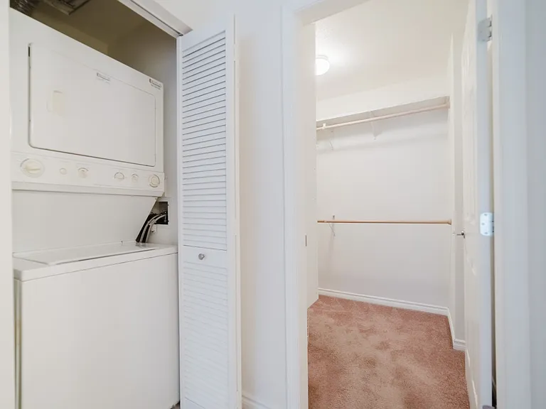 1240 India St #301 — Photo 12