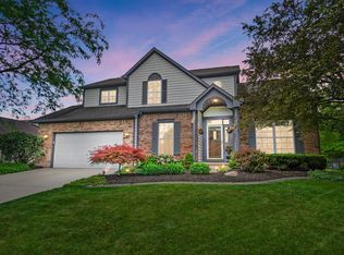 4639 Hunting Creek Dr, Grove City, OH