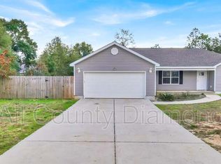 31 Renoir Ct, Defuniak Springs, FL 32433
