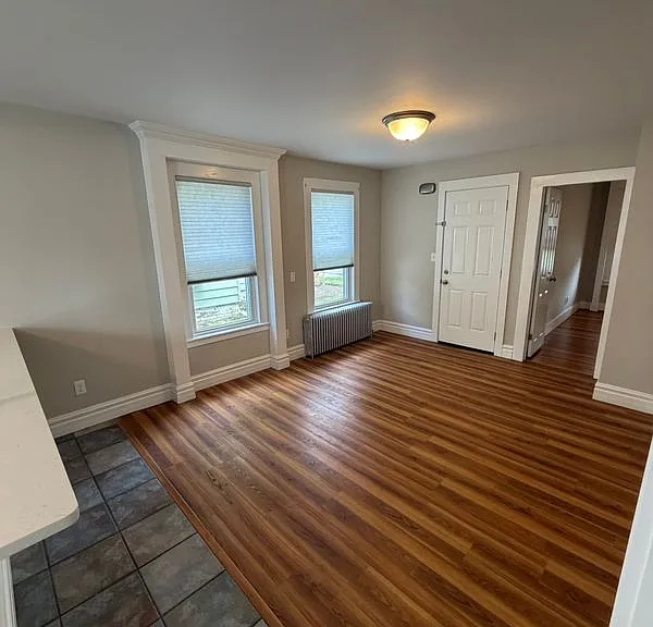 210 N Cherry St #1 — Photo 3