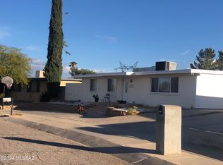 7818 E Apple Tree Dr, Tucson, AZ 85730