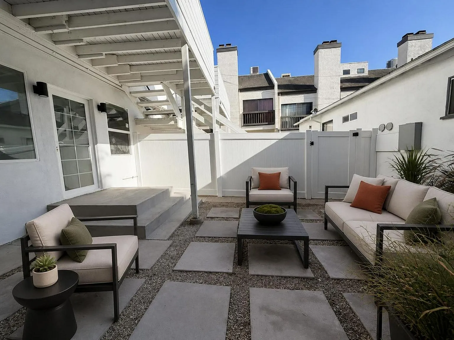 1 bed, 500 sqft, $3,695 — Photo 4