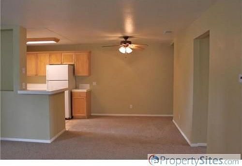 5th image of 1800 S Maple St APT 112
