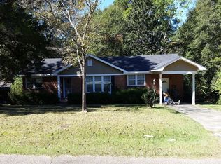 28 Sunset Rd, Laurel, MS 39440