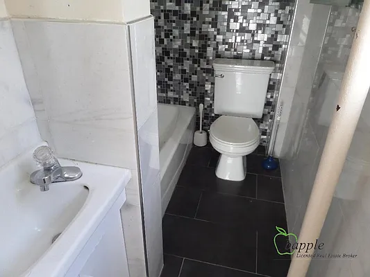 Rented by Bapple | media 9