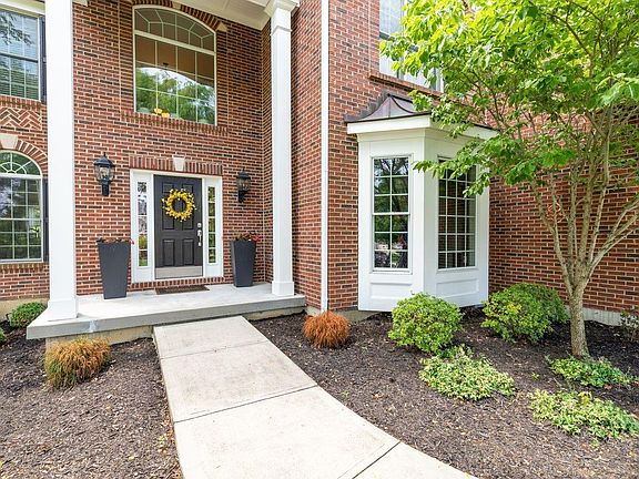 2nd image of 7969 Meadowcreek Dr