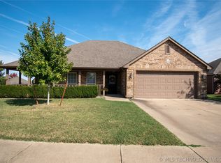 9901 N 103rd East Ct, Owasso, OK 74055