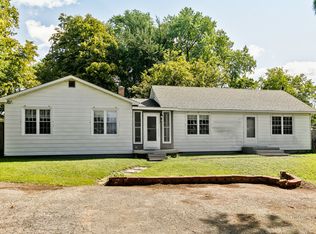 117 Pigeon Ave, Waukegan, IL 60085