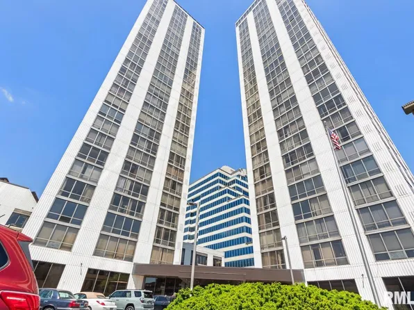 125 SW Jefferson Ave #W6a-w6b1, Peoria, IL 61602