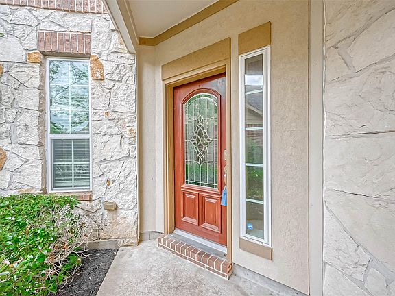 4th image of 6227 Ledger Ln