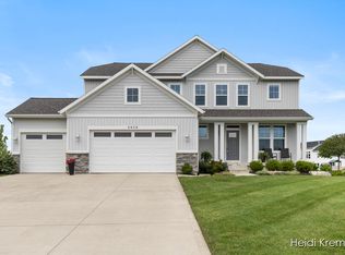 8059 Union Station Dr, Byron Center, MI 49315