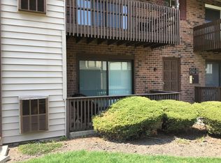 6704 181st St #1503, Tinley Park, IL 60477