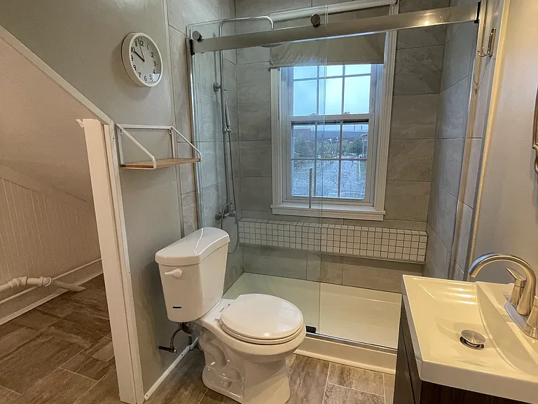 Springhill Ave — Photo 15