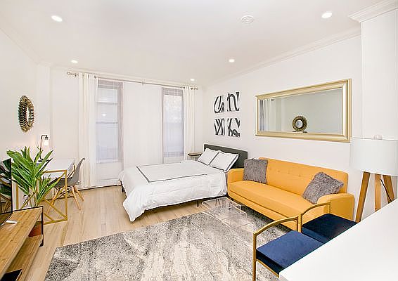 3rd image of 1597 York Ave APT 1